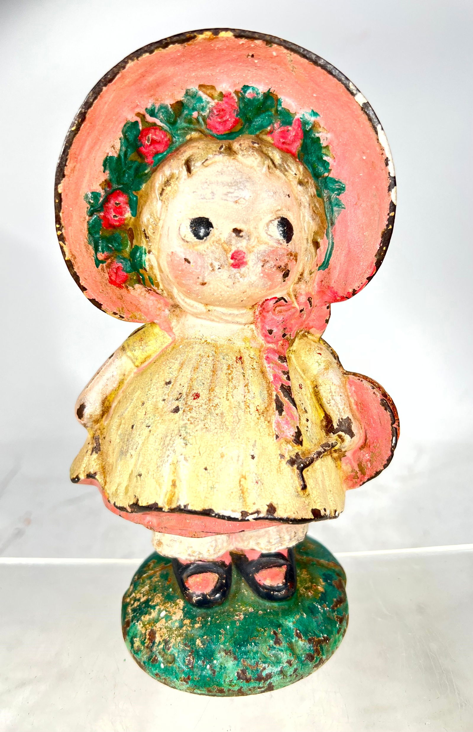 Dolly Dimple Cast Iron Doorstop: Hubley MFG Co. Lancaster, PA. 1930. - 7 3/4"T