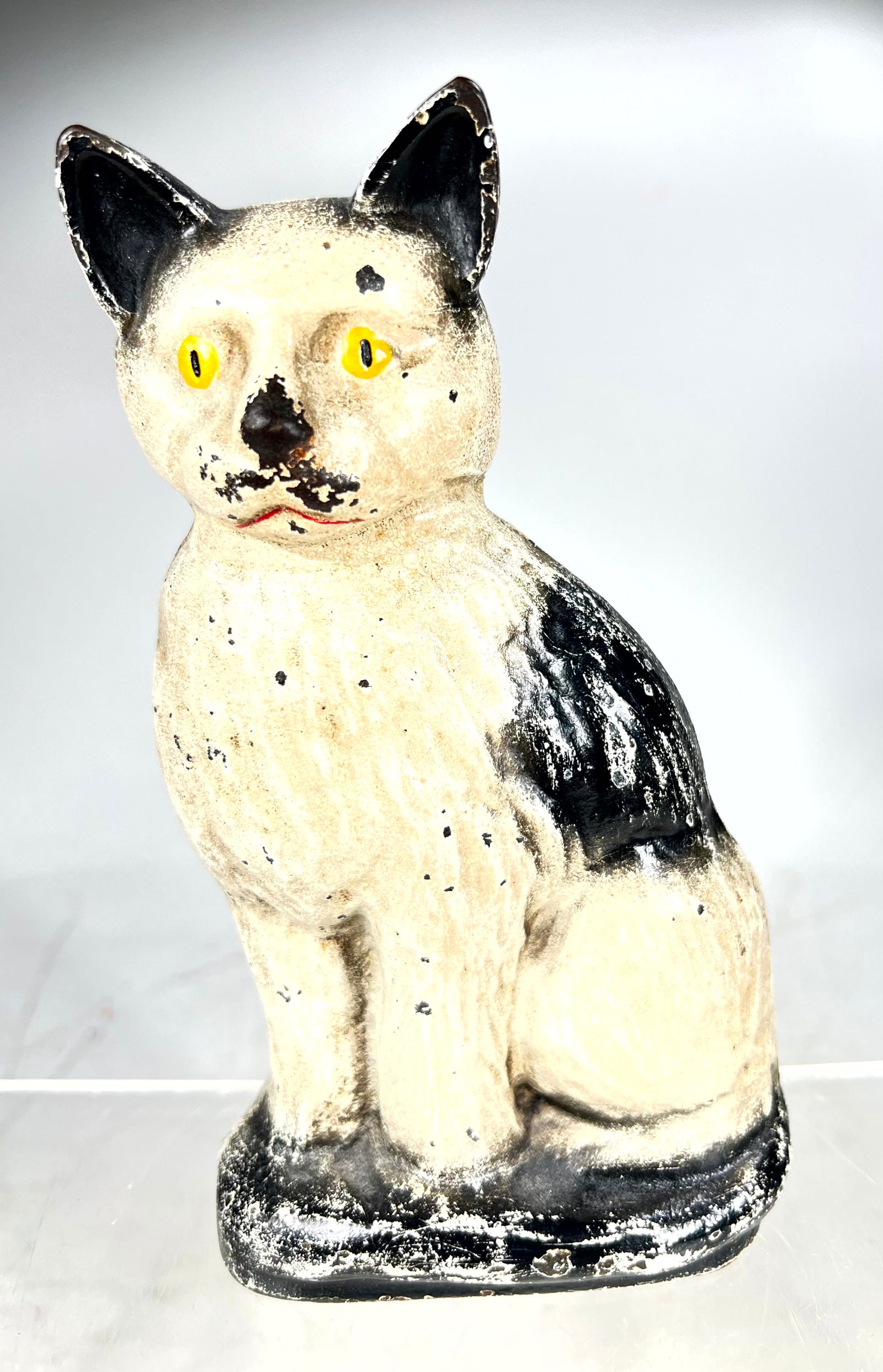 Cat with Wedge Cast Iron Doorstop (1 of 3)