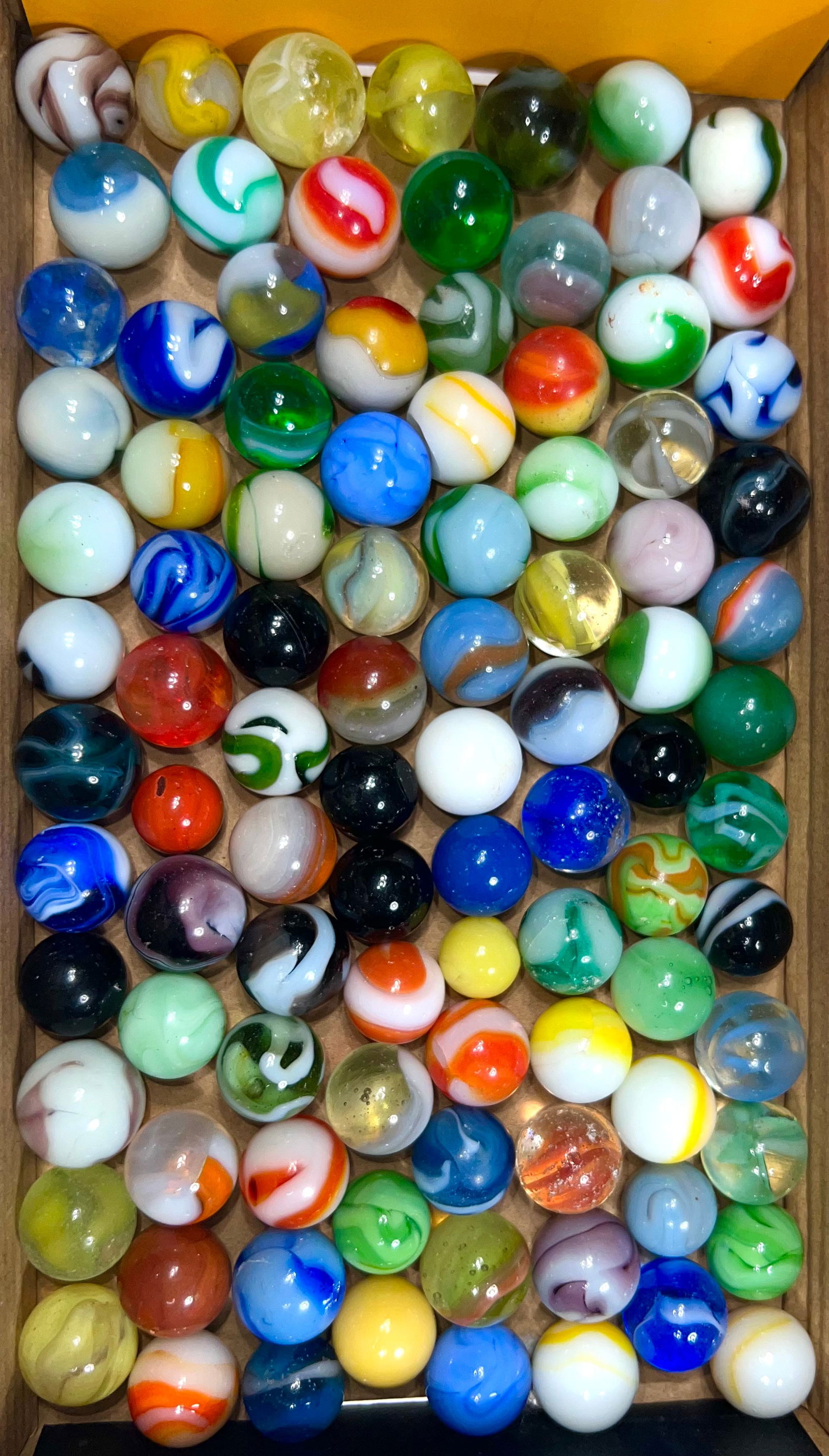 Assorted Machine-Made Marbles 106 in Total (1 of 1)