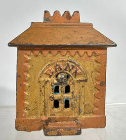 Crown Bank - Medium - Cast Iron