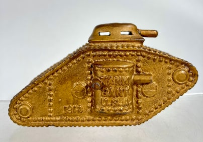 1918 Tank Bank Cast Iron Large Size