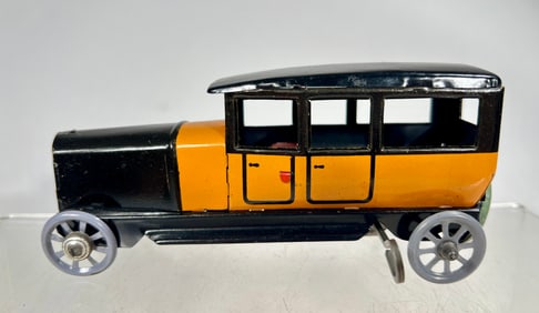 Saloon Style Windup Tin Taxi