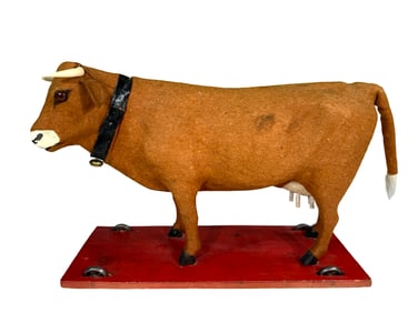 Cow on Platform with Mooing Sound