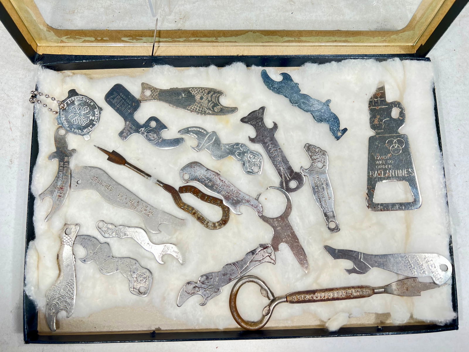 Tin/Steel Bottle openers (19 total): American 1920s to 1960 - Largest is 6 ?” L