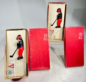 Hole in One Banks (2) Windup Action