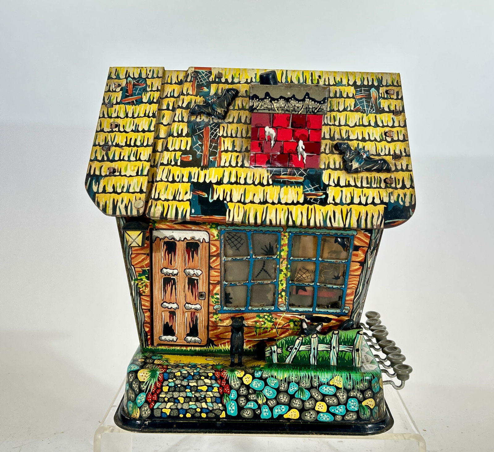 Marx: Haunted House (1 of 4)