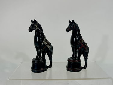 Two Horse on Tub Banks