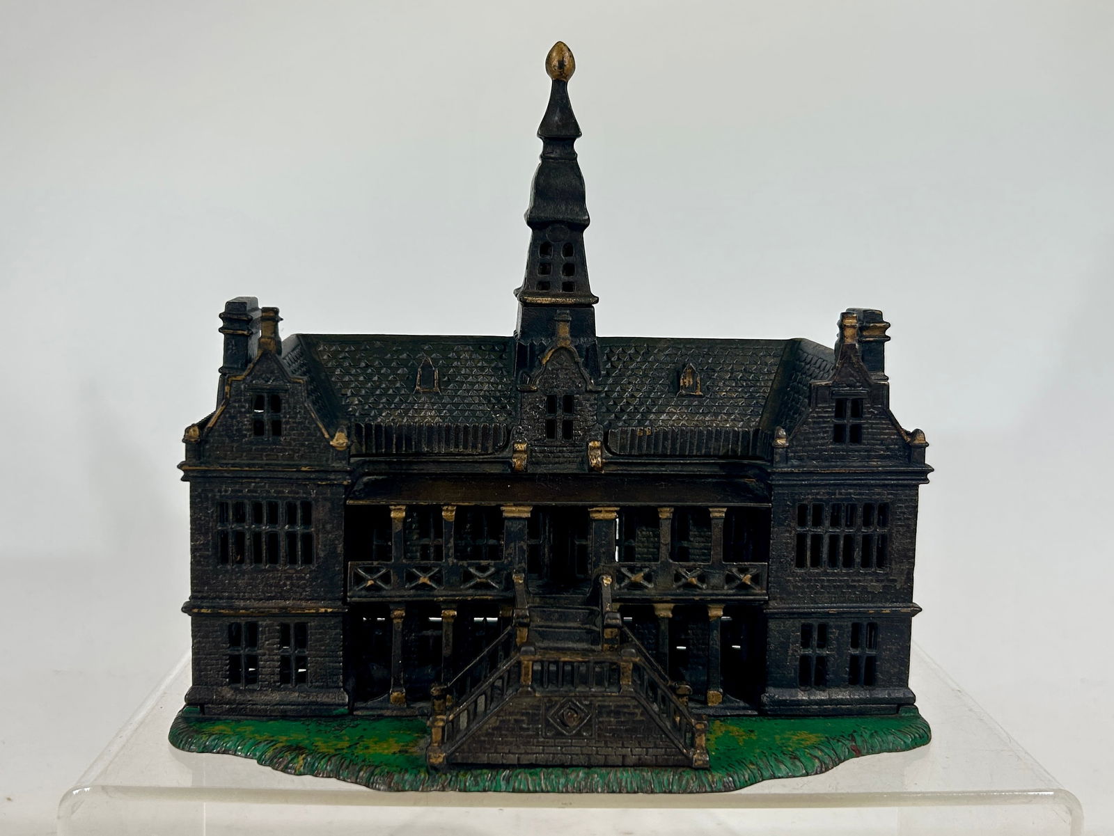 The Palace Bank (1 of 2)