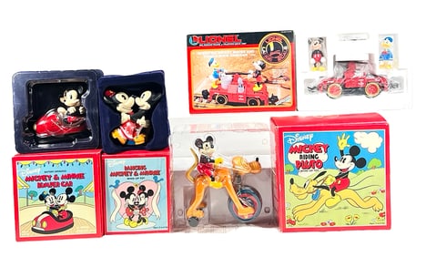 Disney Modern Era Toys - 4 total