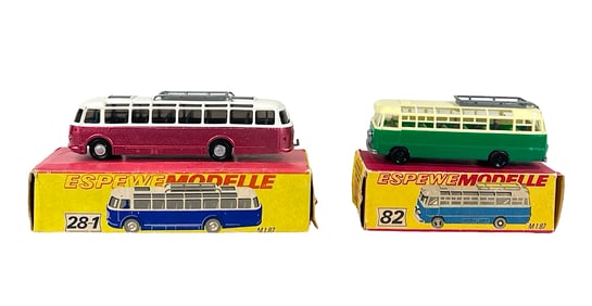 HO Scale Boxed Buses