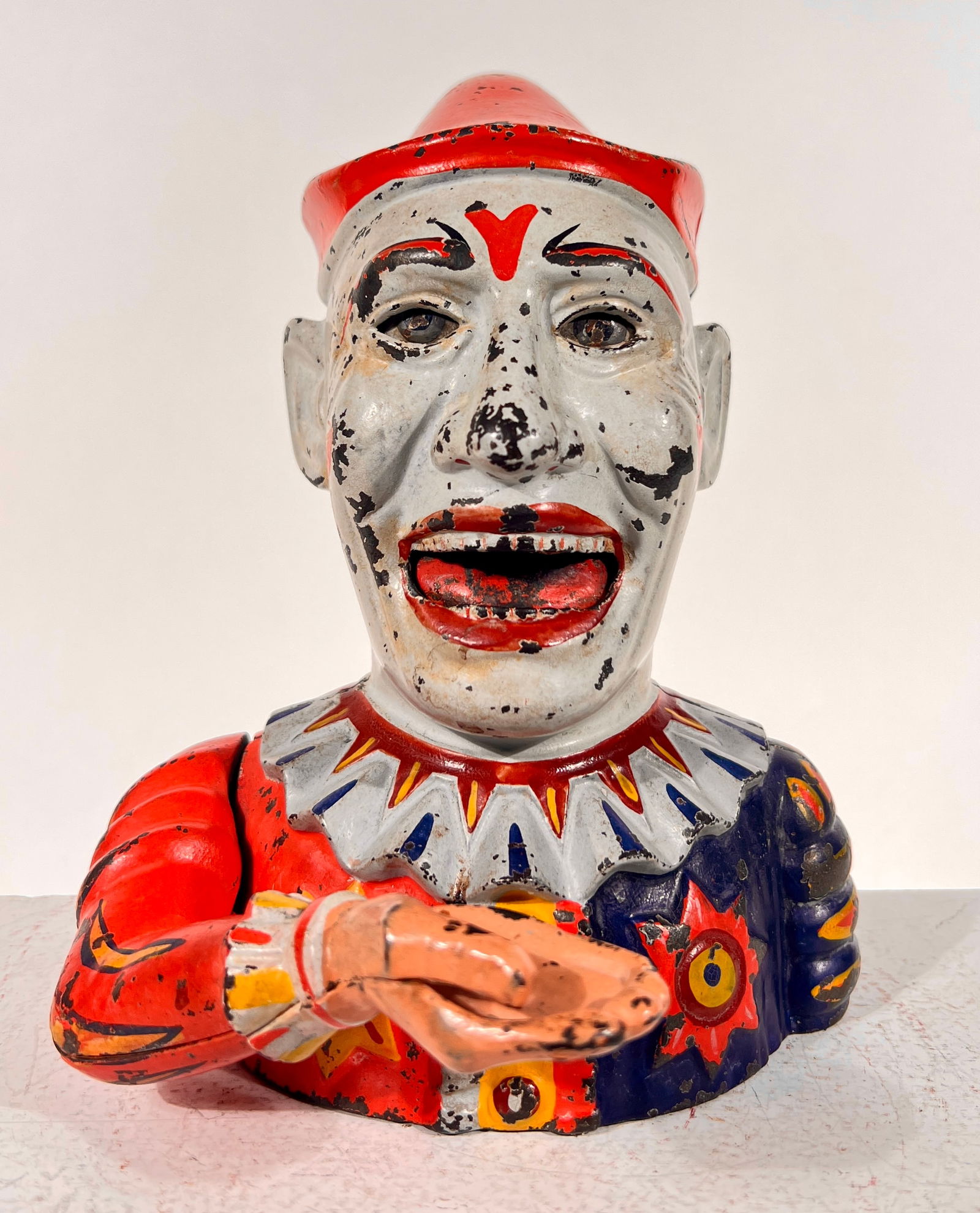 Humpty Dumpty Cast Iron Mechanical Bank (1 of 3)