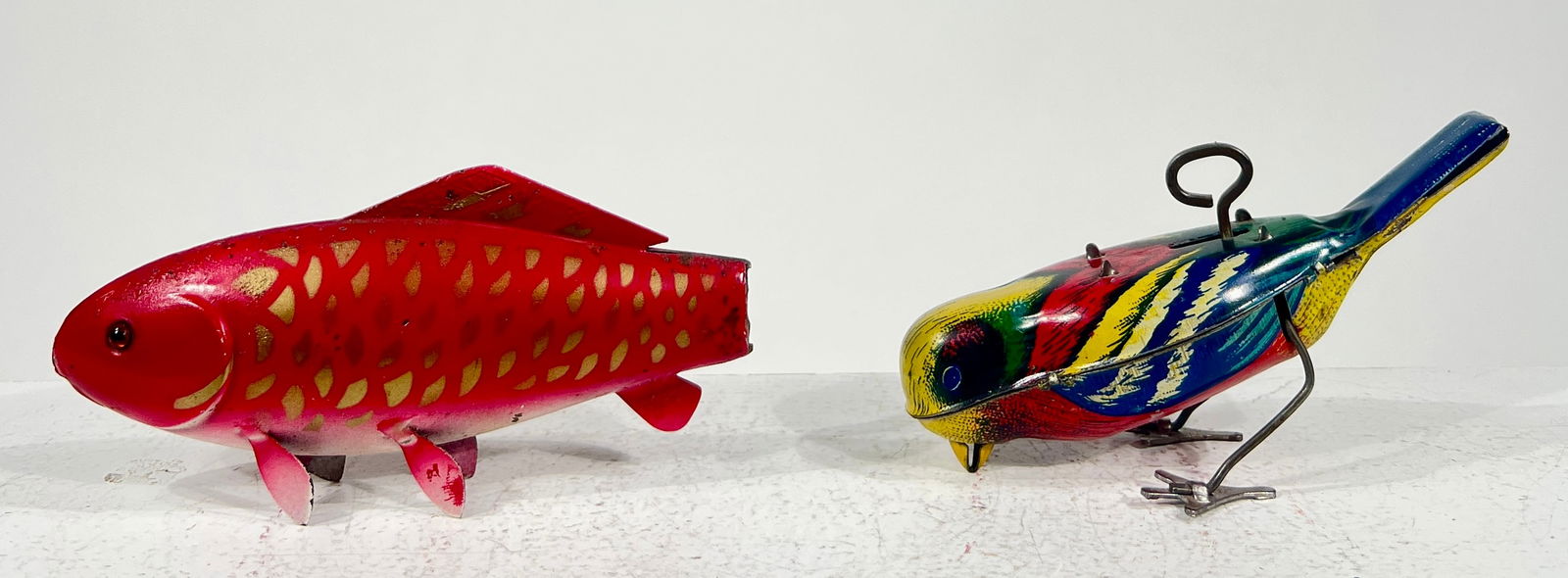 Windup Tin Pecking Bird / Tin Fish (1 of 3)