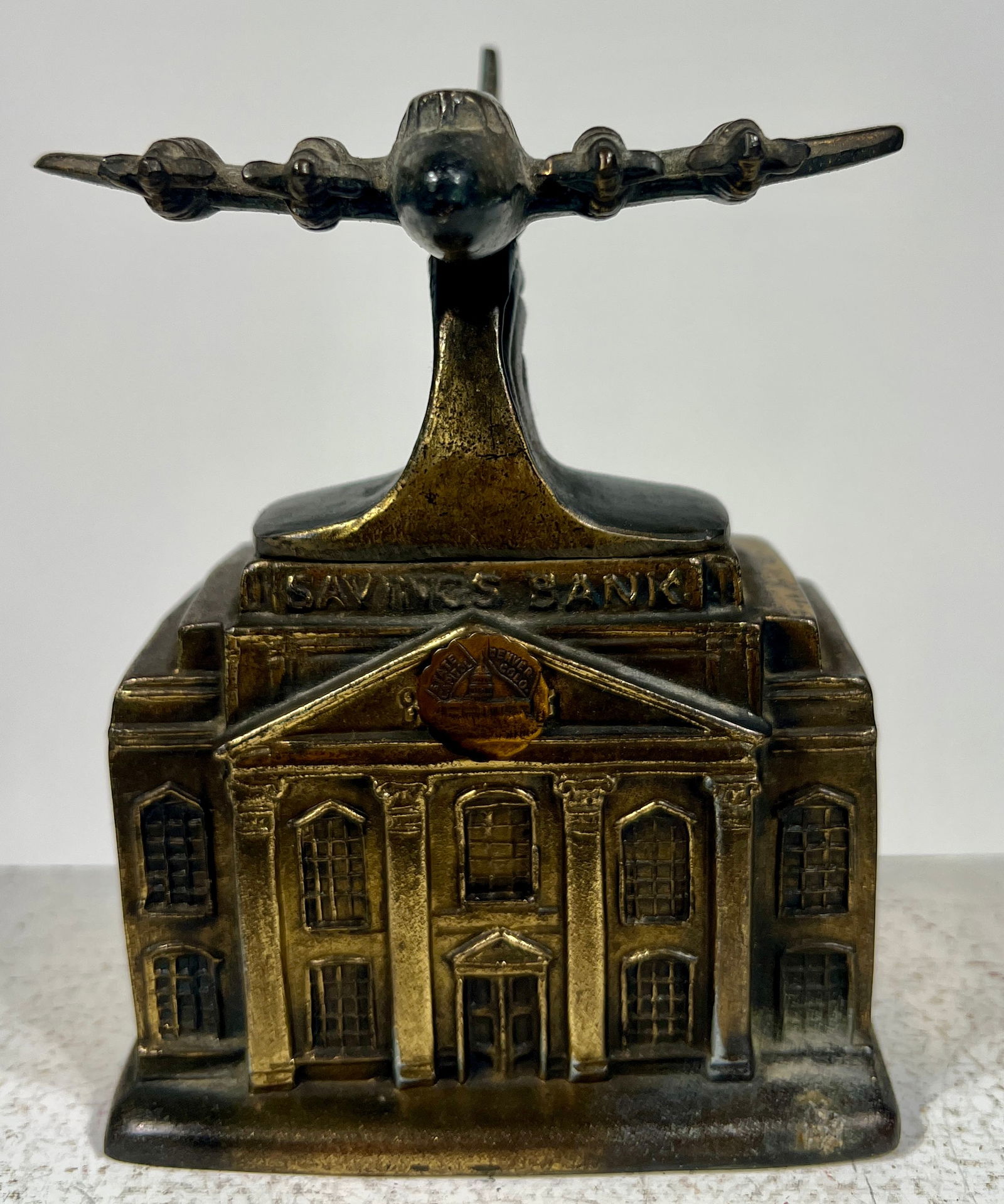 Airplane a top Monument Bank (1 of 4)