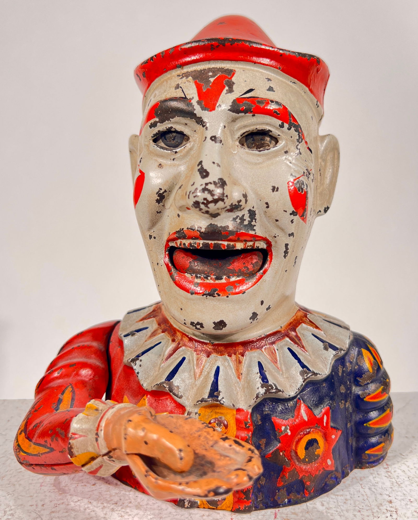 Humpty Dumpty Cast Iron Mechanical Bank (1 of 3)