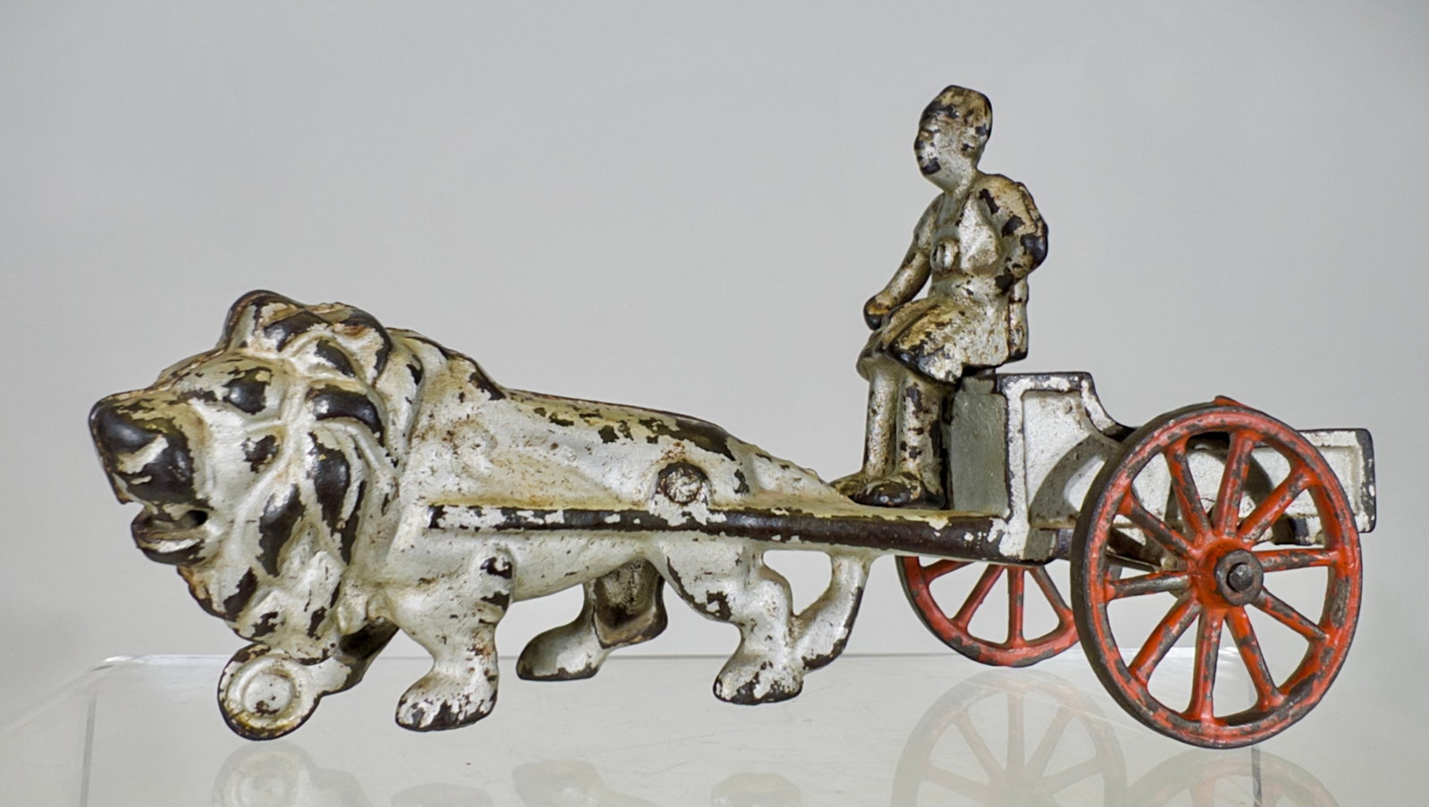 Silver Lion Cart - Cast Iron Toy (1 of 2)