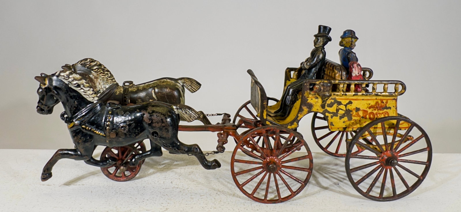 Oxford Back to Back Trap - Rare - Cast Iron Toy (1 of 3)