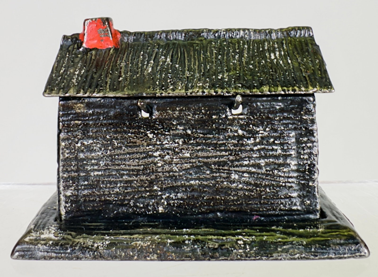 Log Cabin Cast Iron Match Safe (1 of 2)