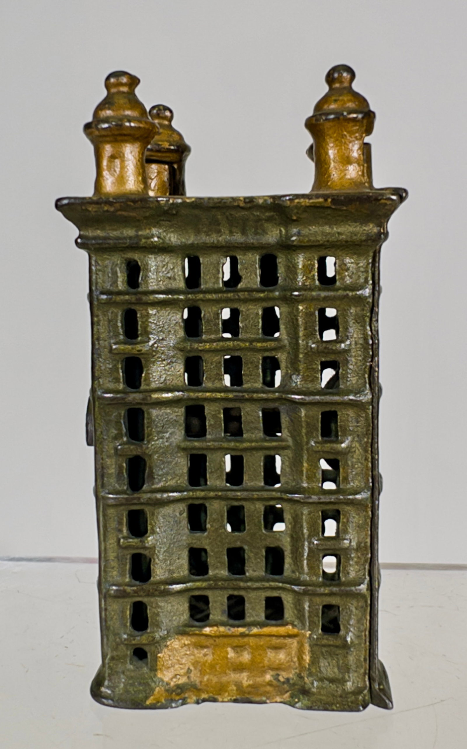 Skyscraper - Small Version Green and Gold Scarce (1 of 2)