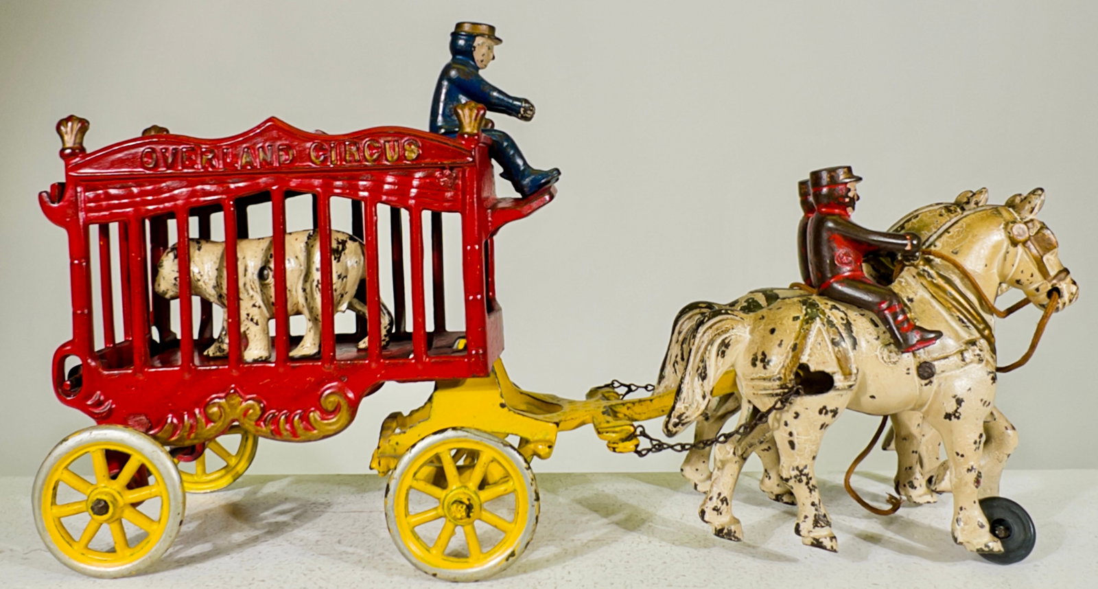 Royal Circus Polar Bear Cage (1 of 2)