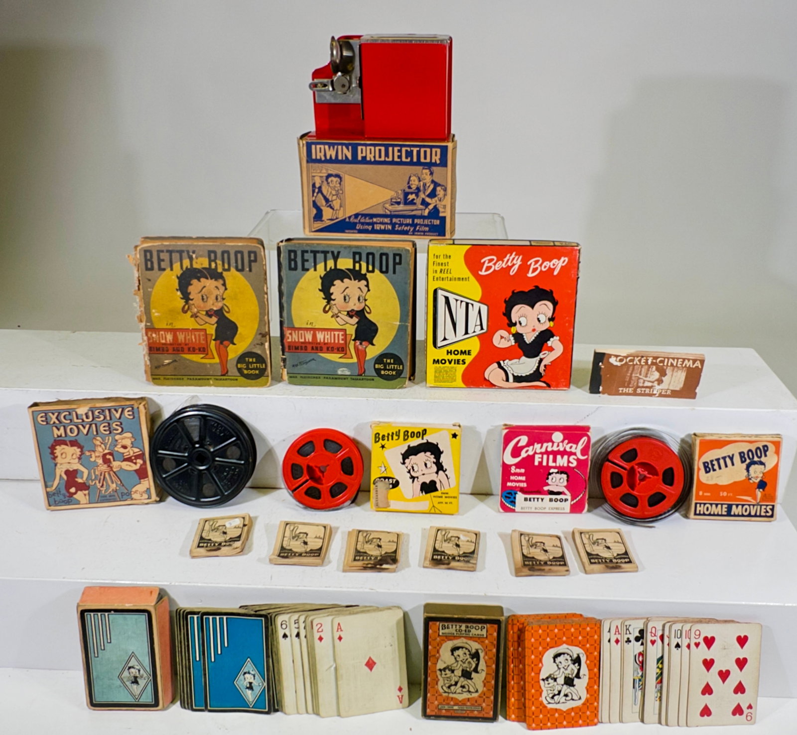 Betty Boop Items - Books/Playing Cards/Movie Projector (1 of 2)