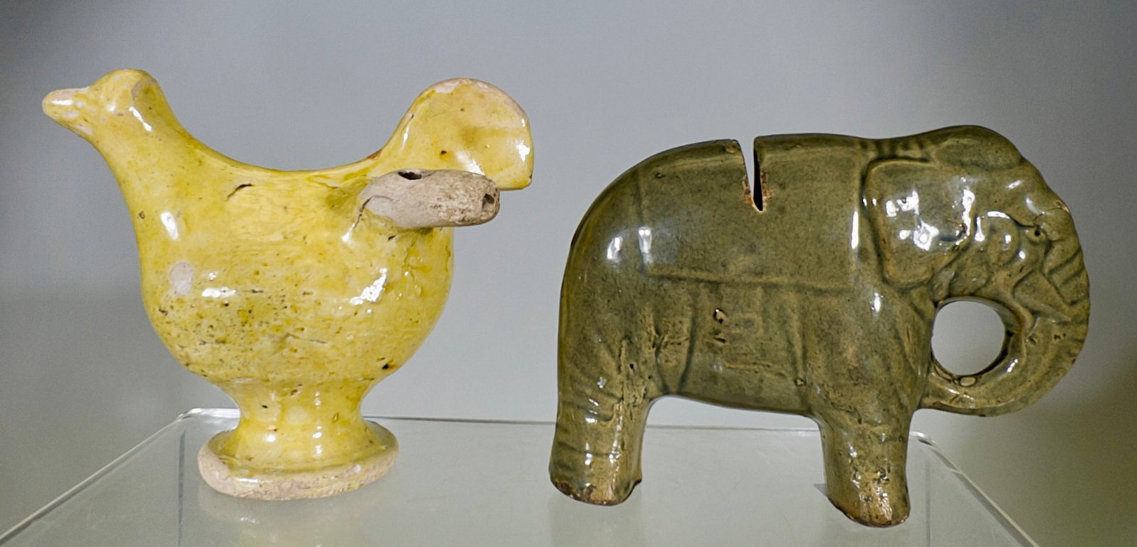 Elephant / Bird Banks Pottery - Bird Also a Whistle (1 of 2)