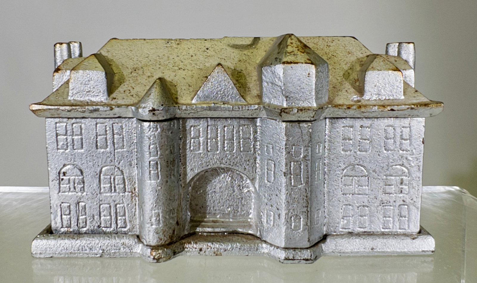 Bethel College Bank - Cast Iron: American 1930 - 5 1/4"W