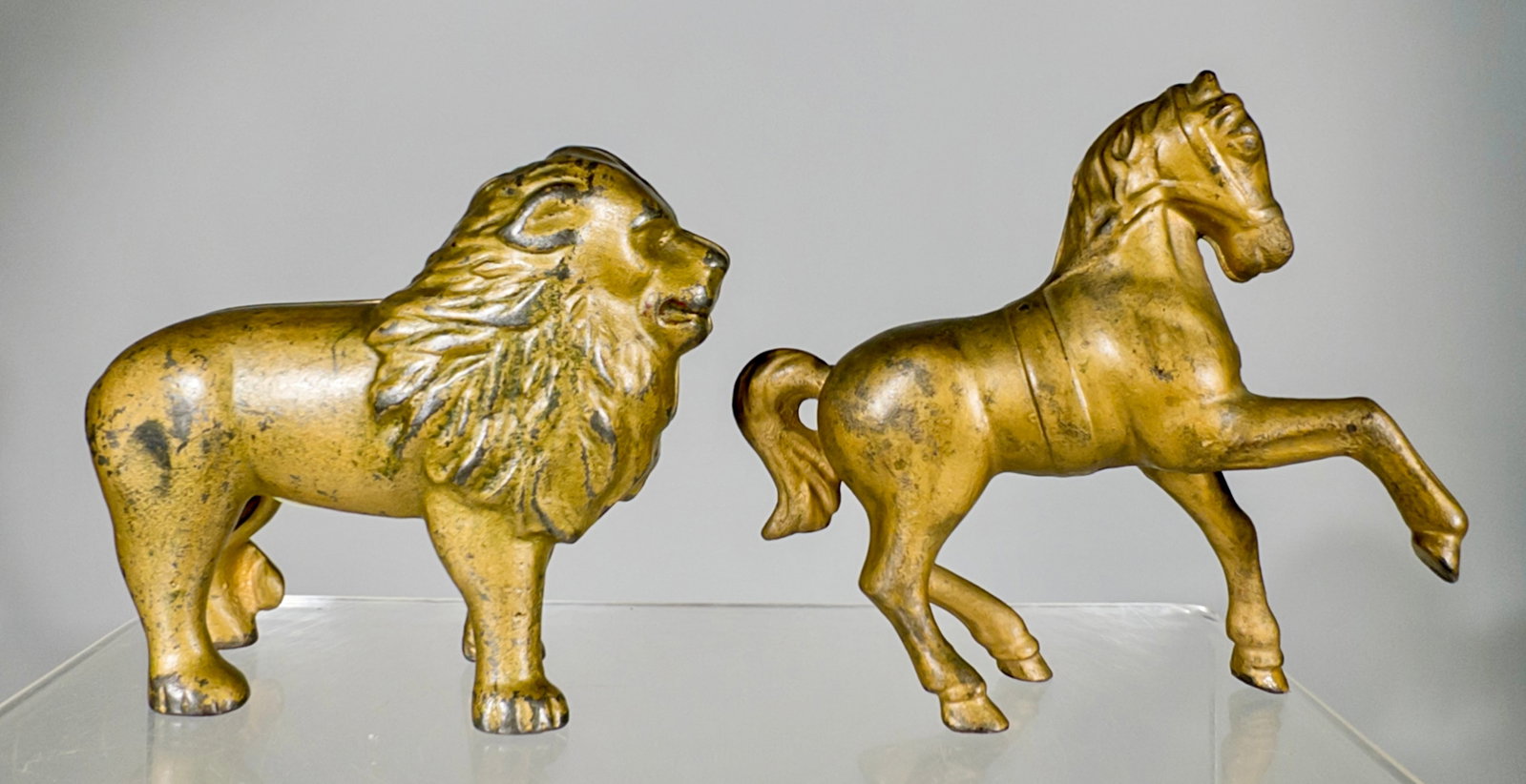 Lion Tail Left/Horse with Belly Band (1 of 2)