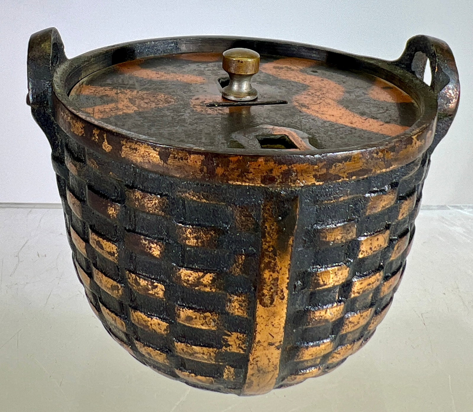 Basket Bank (1 of 2)
