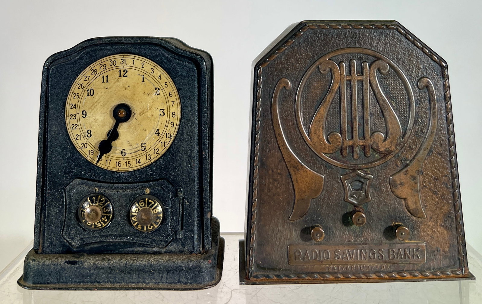 Tin Calendar Bank / Radio Bank (1 of 2)