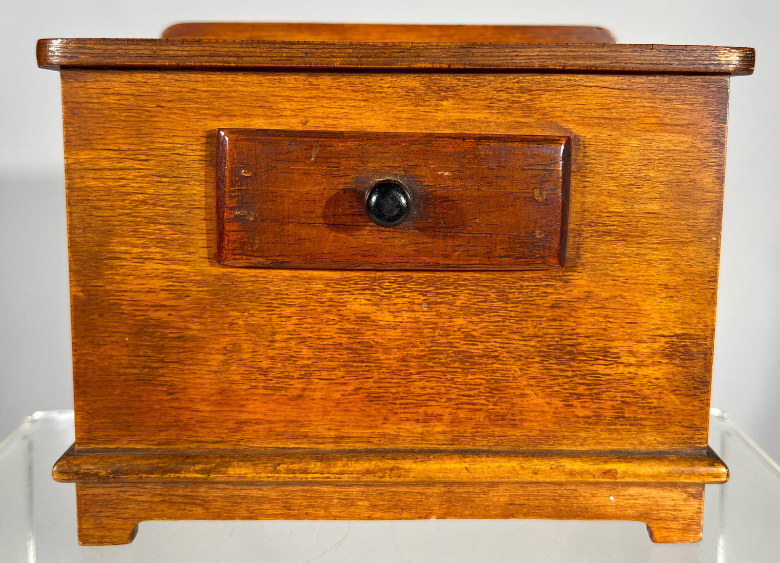 Wooden Blanket Chest Shaped Mystery Bank (1 of 2)