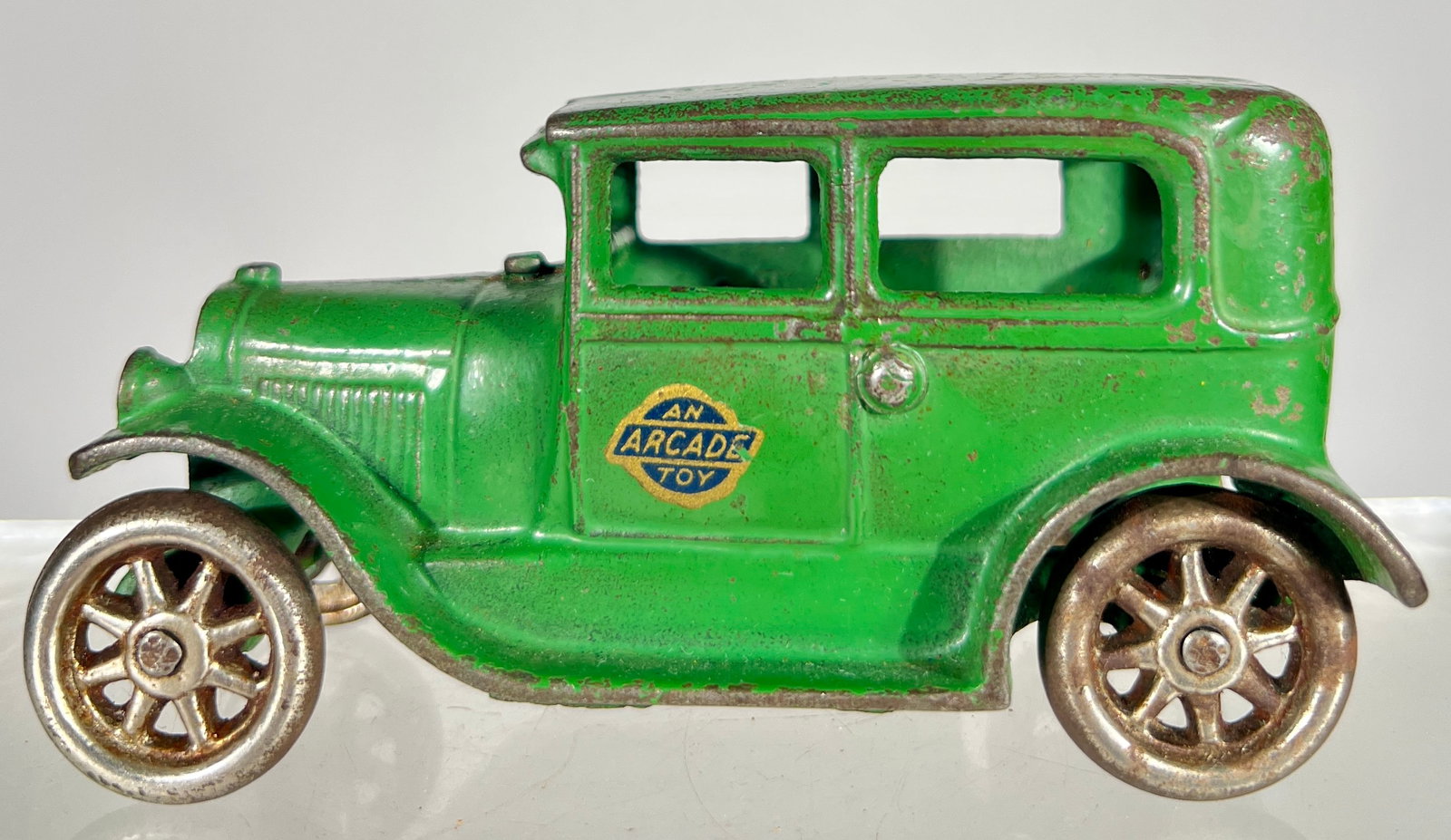 Arcade Green Sedan (1 of 2)