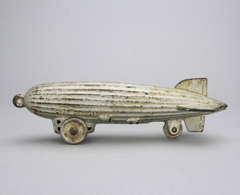 Graf Zeppelin on Wheels (1 of 1)