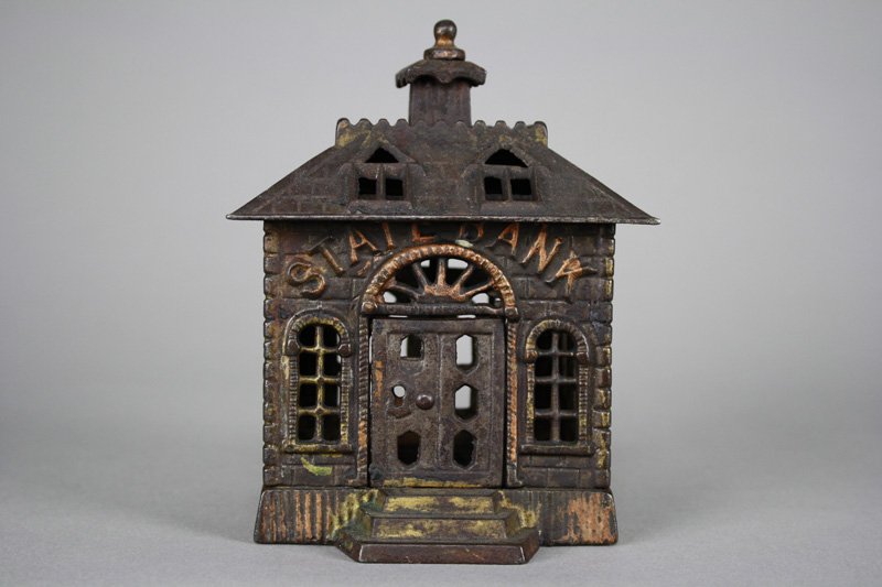 State Bank: Kenton Hardware Kenton, Ohio - Circa 1900 The bank is 5.875” tall. Material: Cast Iron