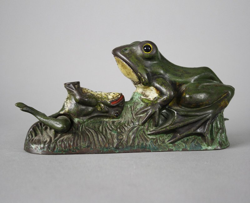Two Frogs Bank (1 of 1)