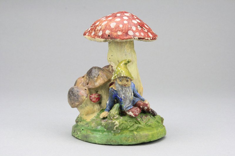 Gnome and Frog in the Shade of a Mushroom (1 of 1)