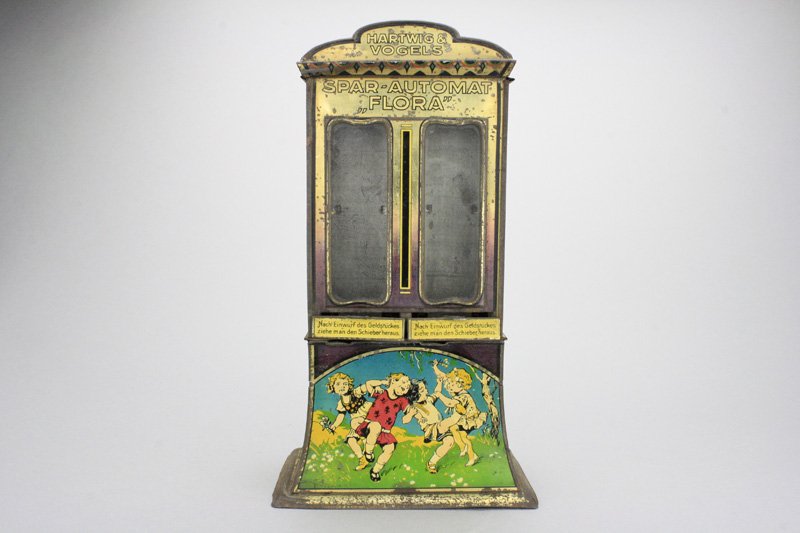 Flora” Automat (1 of 2)