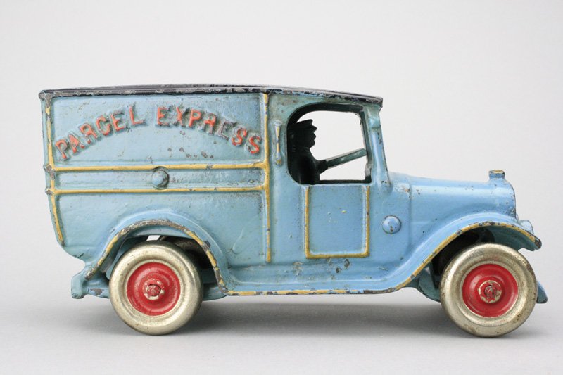 Parcel Express” Delivery Van (1 of 2)