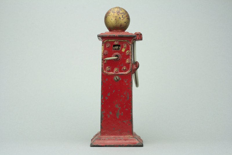 Gasoline Pump: Arcade Mfg. Co. Illinois - Circa 1925 Material: Cast Iron