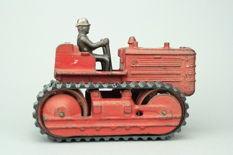 Tractor - Rubber Treads: Arcade Mfg. Co. Illinois - Circa 1935 - 7.25” Long Material: Cast Iron