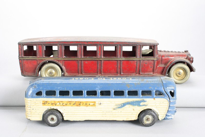 Two Cast Iron Buses Cast Iron: Arcade Mfg. Co. Illinois - Circa 1925 / 1940 - 9” - 13” Long One of Fageol Bus, the other Coast to Coast. Material: Cast Iron