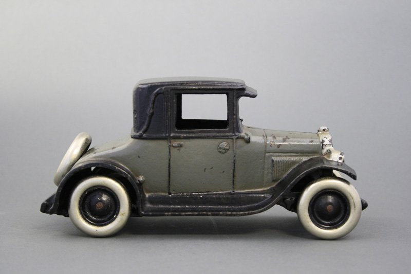 Chevrolet Coupe: Arcade Mfg. Co. Freeport, IL - Circa 1926 - 8.5” L Material: Cast Iron
