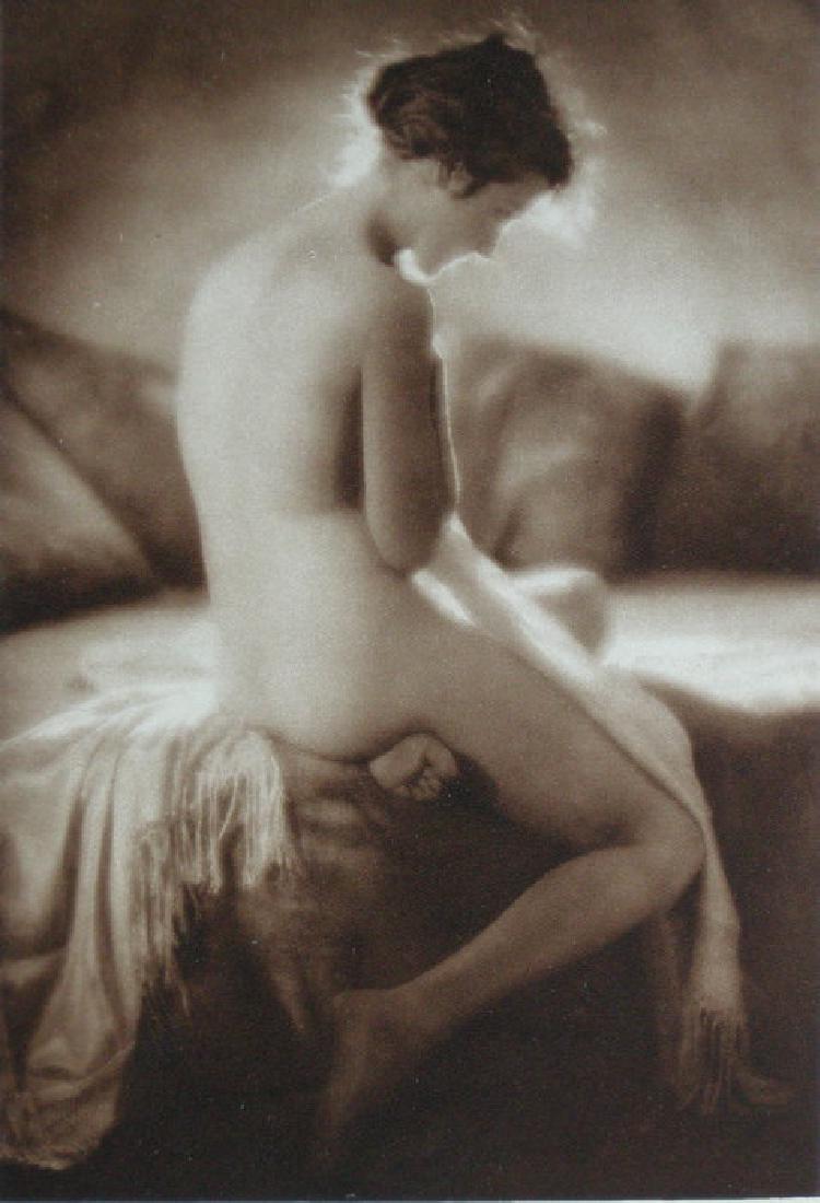 German Nude by Karl Schenker, Berlin: German Nude by Karl Schenker, Berlin. Photogravure from Natur und Kultur Das Weiss. 1925. Minor glue marks on back. 8.375 x 5.75 in. 21.5 x 14.5 cm