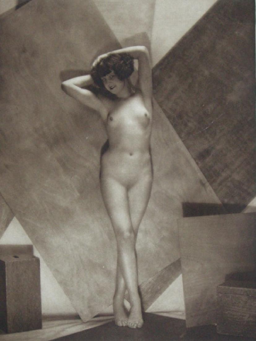 Nude by Stanislaus Walery. C1920: Stanislaus Walery, a Parisian photographer produced a wonderful group of art studies as a folio of 100 nudes called NUS under the pseudonym Laryew in 1920. His models were girls from the Follies Berge