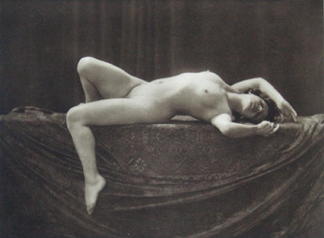 Nude by Stanislaus Walery. C1920: Stanislaus Walery, a Parisian photographer produced a wonderful group of art studies as a folio of 100 nudes called NUS under the pseudonym Laryew in 1920. His models were girls from the Follies Berge