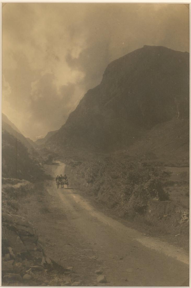 Gap of Dunloe, Macgillicuddys Reefs, Scotland. c1925 (1 of 1)
