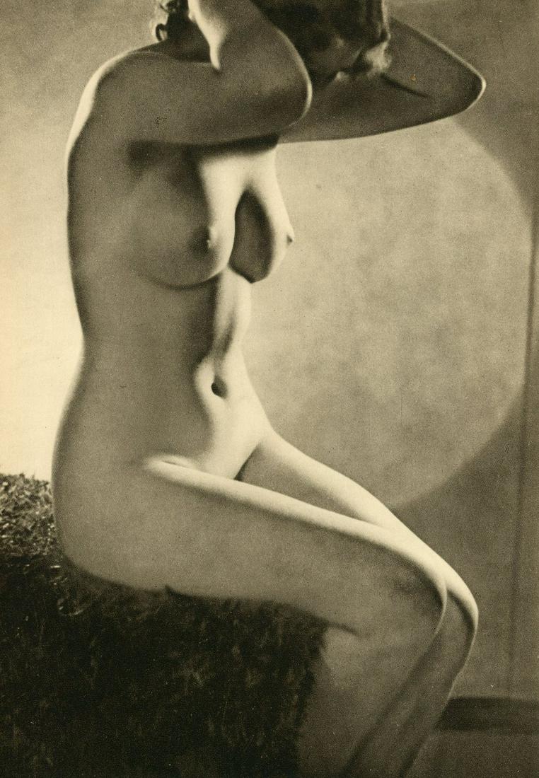 Nude by Bertram Park & Yvonne Gregory. C1936.: Nude by Bertram Park & Yvonne Gregory. C1936. 9.75 x 7 in. Rev: 9.25 x 6 in.