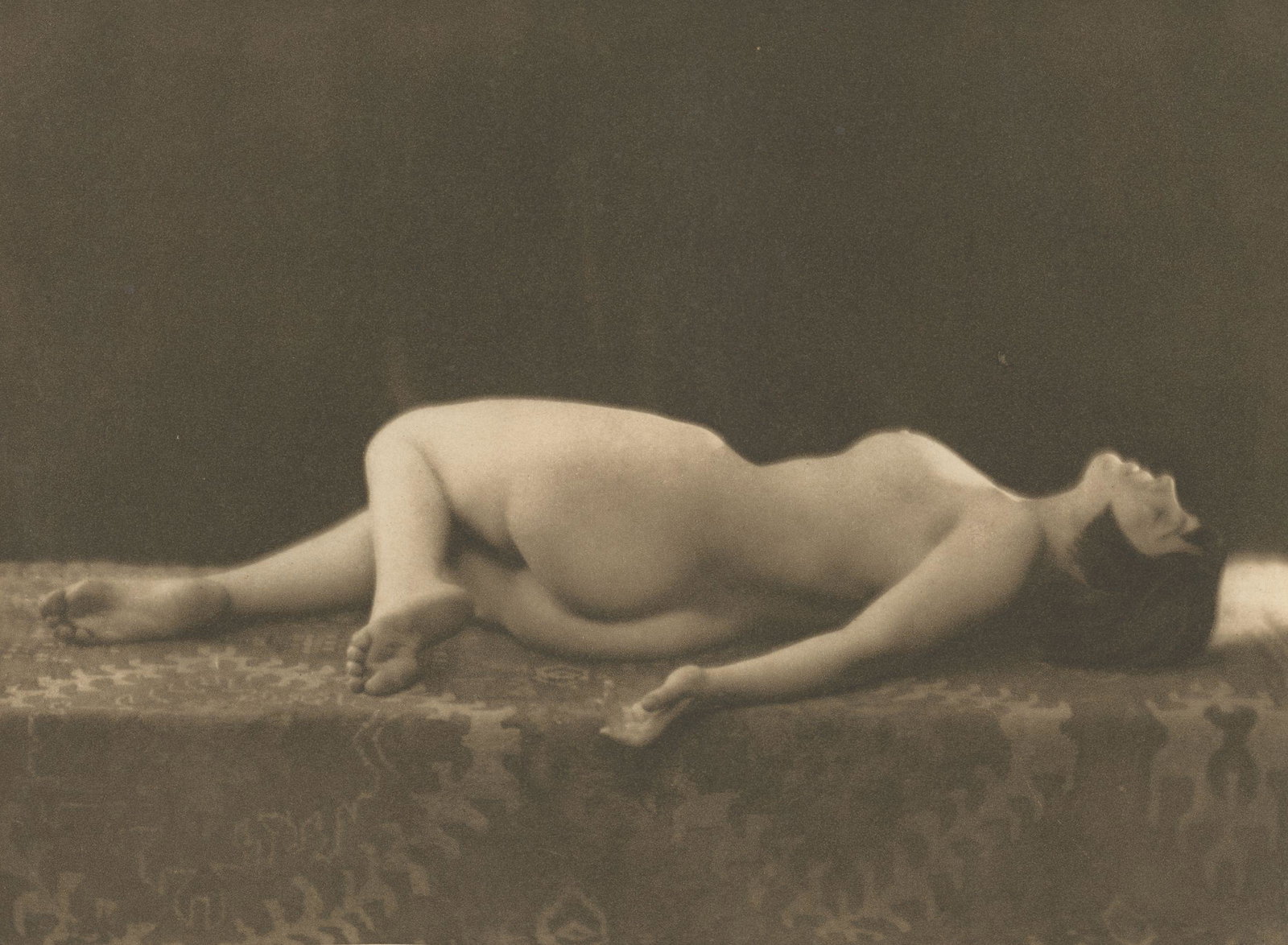 Nude by Stanislaus Walery. C1920: Stanislaus Walery, a Parisian photographer produced a wonderful group of art studies as a folio of 100 nudes called NUS under the pseudonym Laryew in 1920. His models were girls from the Follies Berge