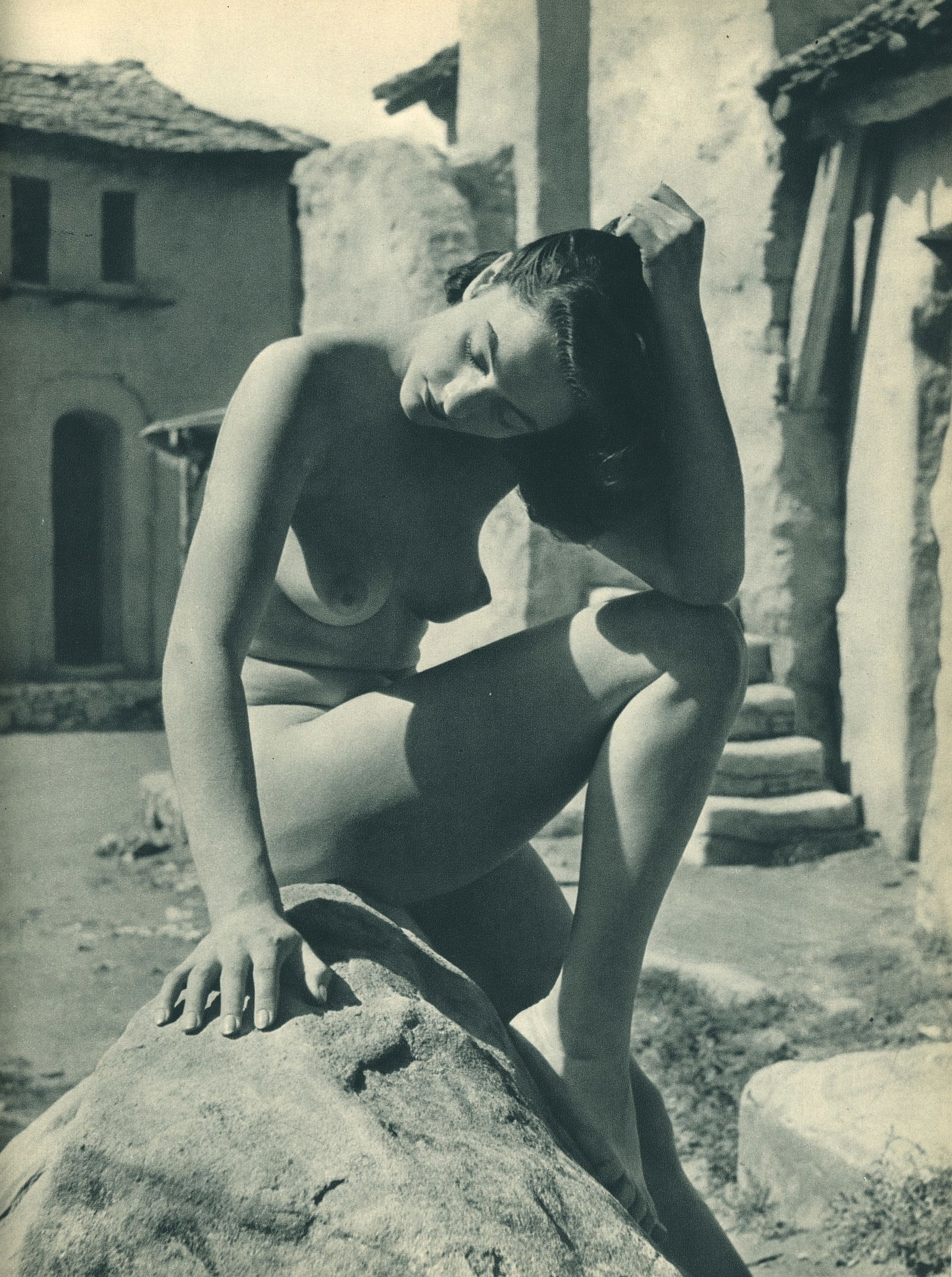 Nude by Andre de Dienes. C1950: Nude by Andre de Dienes. C1950. American-Hungarian photographer famous for nude photography and photographs of a young Marilyn Monroe. 11.5 x 8.5 in. Reverse: 11.5 x 8.5 in