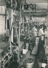 INDUSTRIAL. Factory making gas cartridges