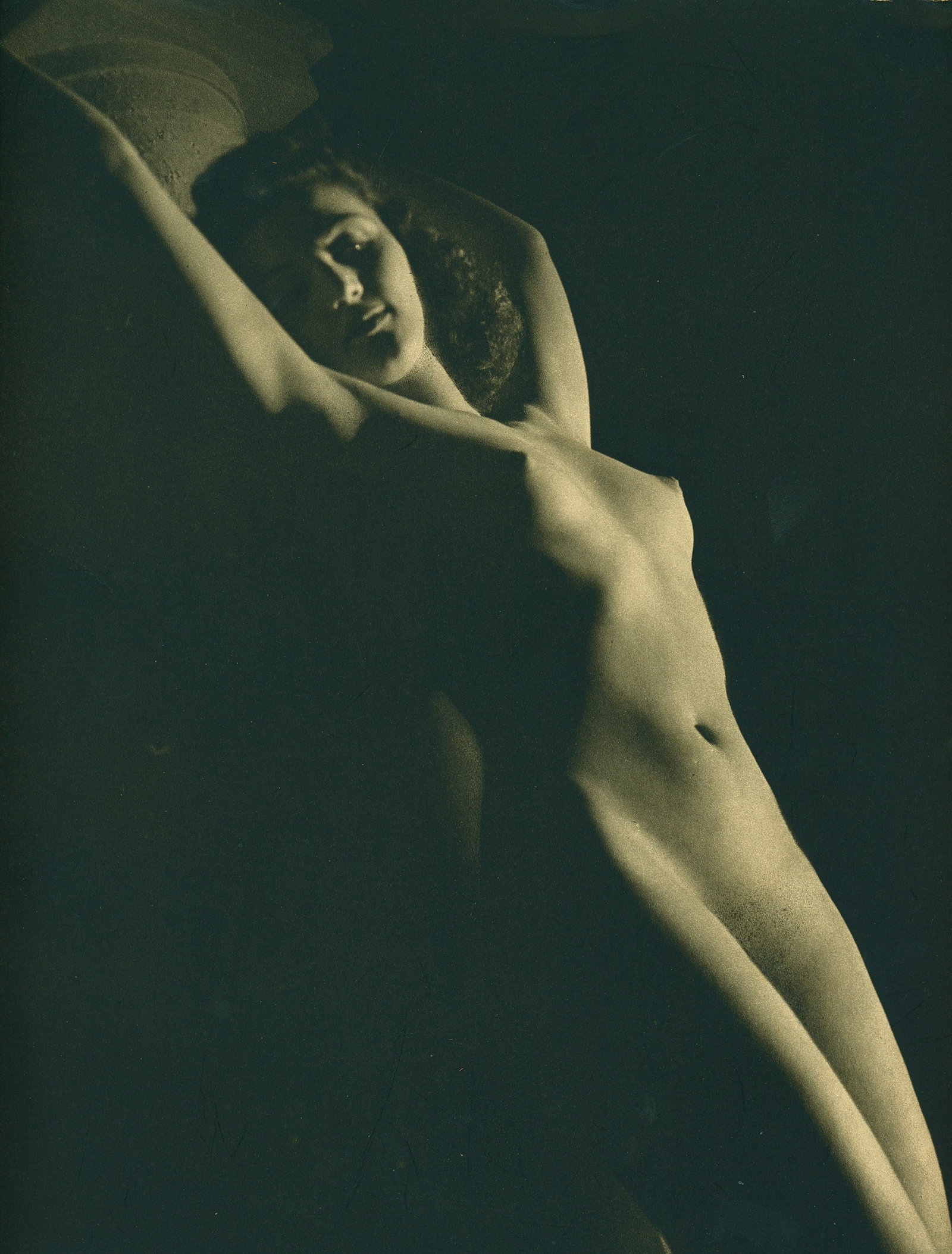 Nude by John Everard. C1941: Nude by John Everard. C1941. John Everard was a First World War veteran (he was awarded the Military Cross) who became a portrait, fashion, stage and studio photographer .Everard was self taught and b